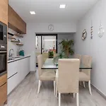 Akisol Rocha Liberty *