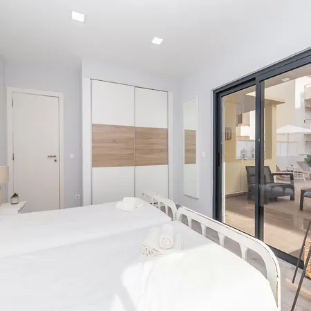 Akisol Rocha Liberty *