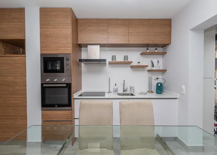 Akisol Rocha Liberty